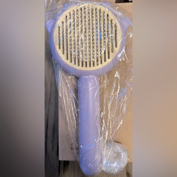 NIB~Self Cleaning Cat/Dog Pet Brush w/Nail Clippers & File Kit - Picture 3 of 15